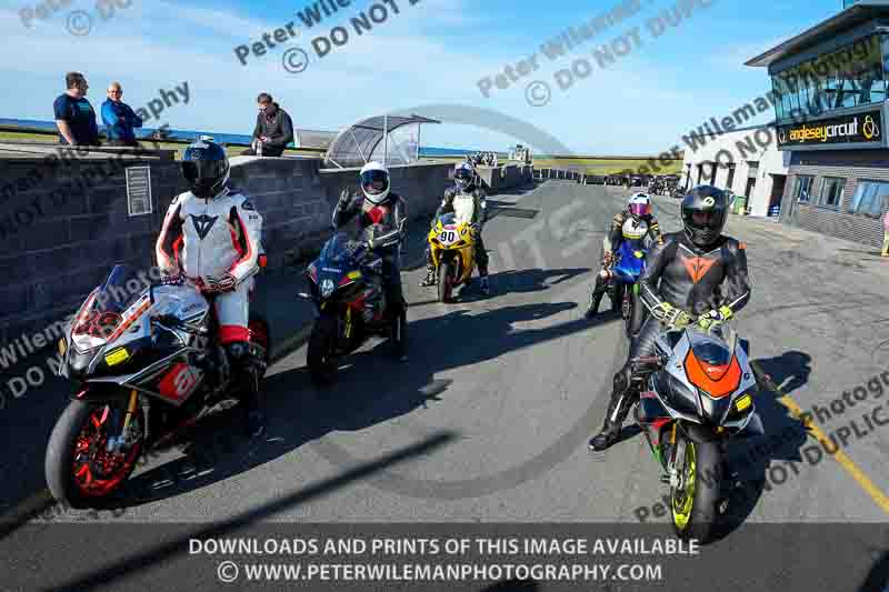 anglesey no limits trackday;anglesey photographs;anglesey trackday photographs;enduro digital images;event digital images;eventdigitalimages;no limits trackdays;peter wileman photography;racing digital images;trac mon;trackday digital images;trackday photos;ty croes